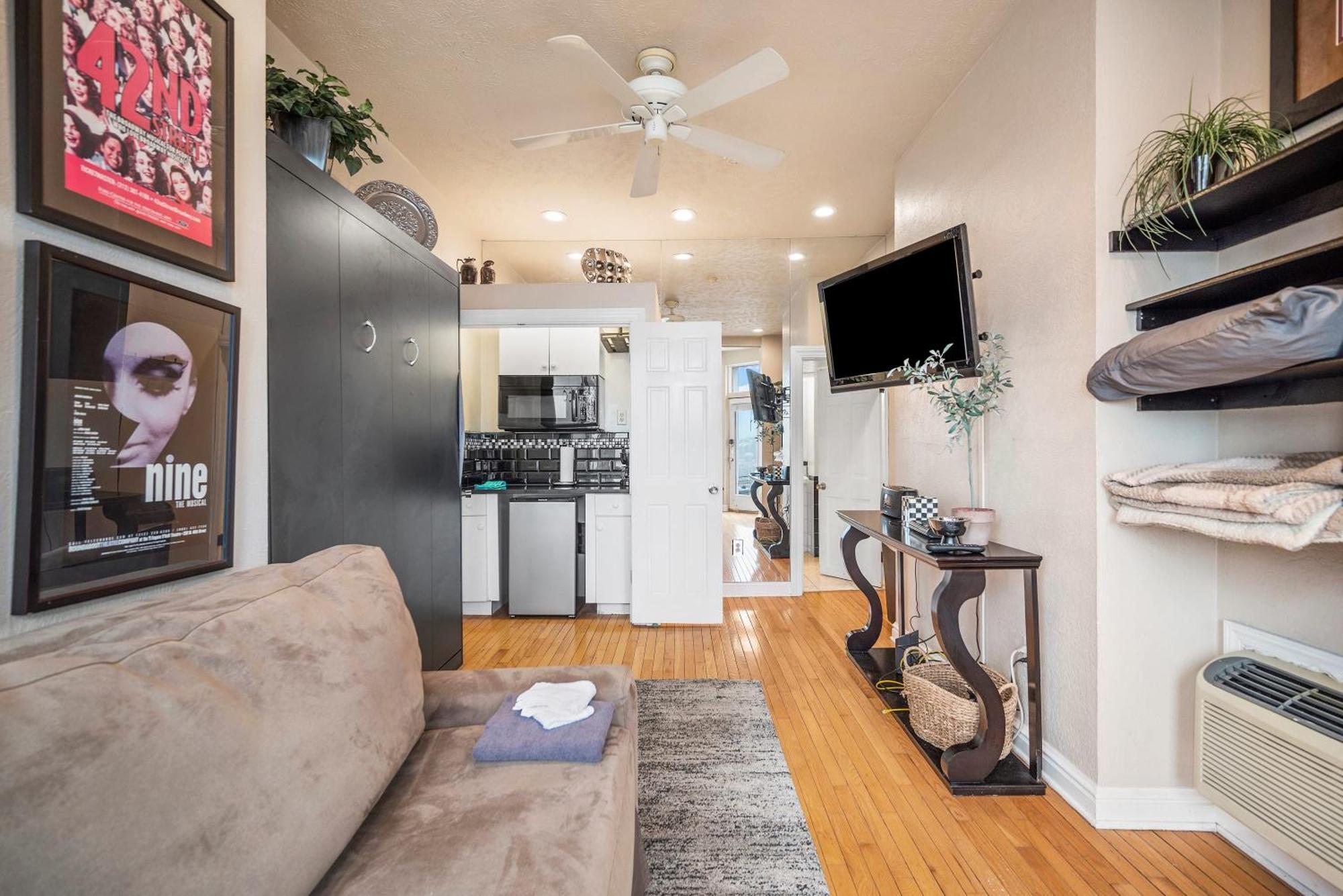 Ferienwohnung Charming Studio-Panoramic View-Your Pittsburgh Sanctuary Exterior foto